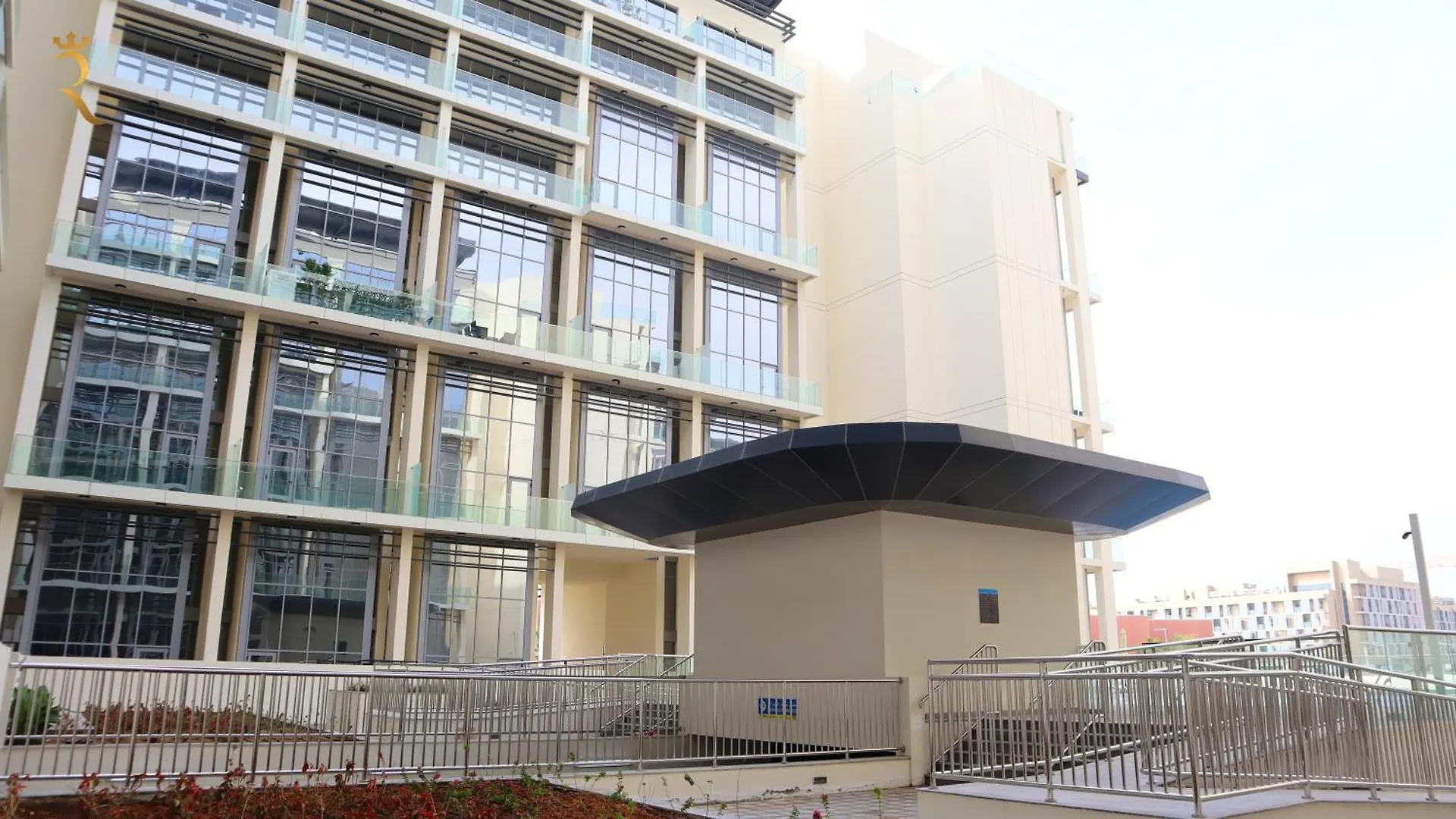 Opulent 2Br Duplex Apartment In Masdar City Abu Dzabi 0*,  Egyesült Arab Emírségek